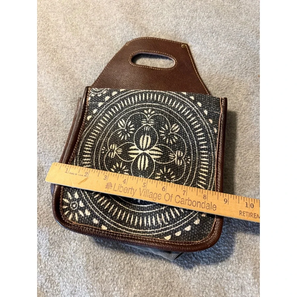 Myra Bag Leather Canvas Wine Bottle Beer Caddy Mandala Print Brown Grey S-1296